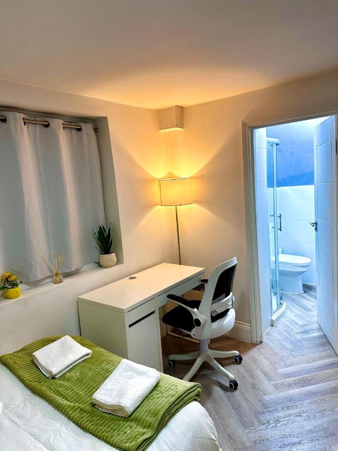 Charming 4 Bedrooms House With Garden In Heart Of London Camden Eksteriør bilde